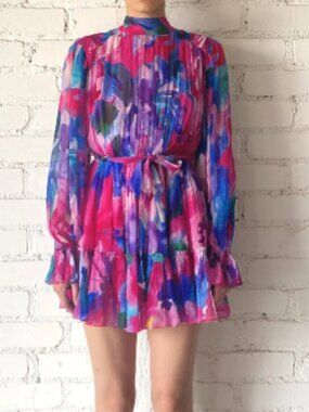 Vesa Dress with Tie Up Belt